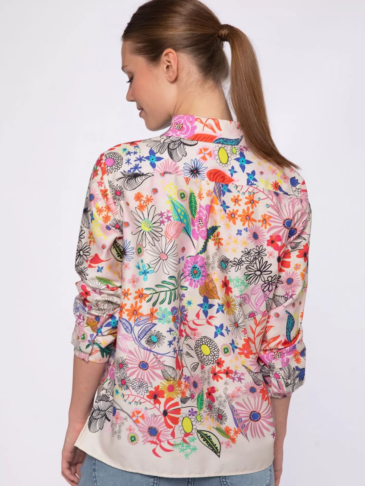 camisa_flores_pintadas_2.webp Camisas | Vilagallo Camisa Flores Pintadas