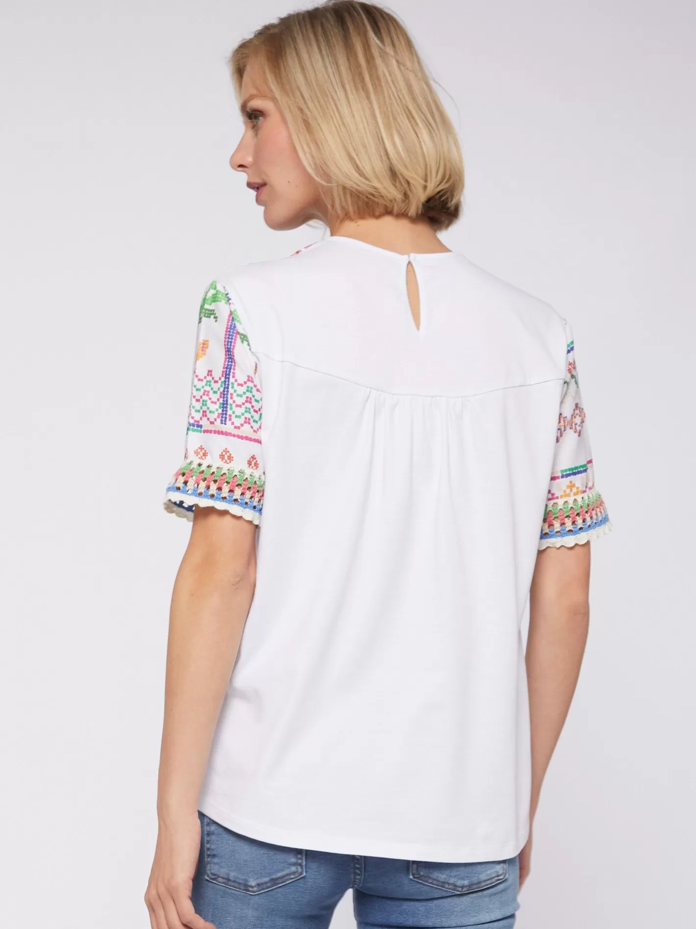 camiseta_menorca_cross_stitch_print_2.webp Camisetas | Vilagallo Camiseta Menorca Cross Stitch Print