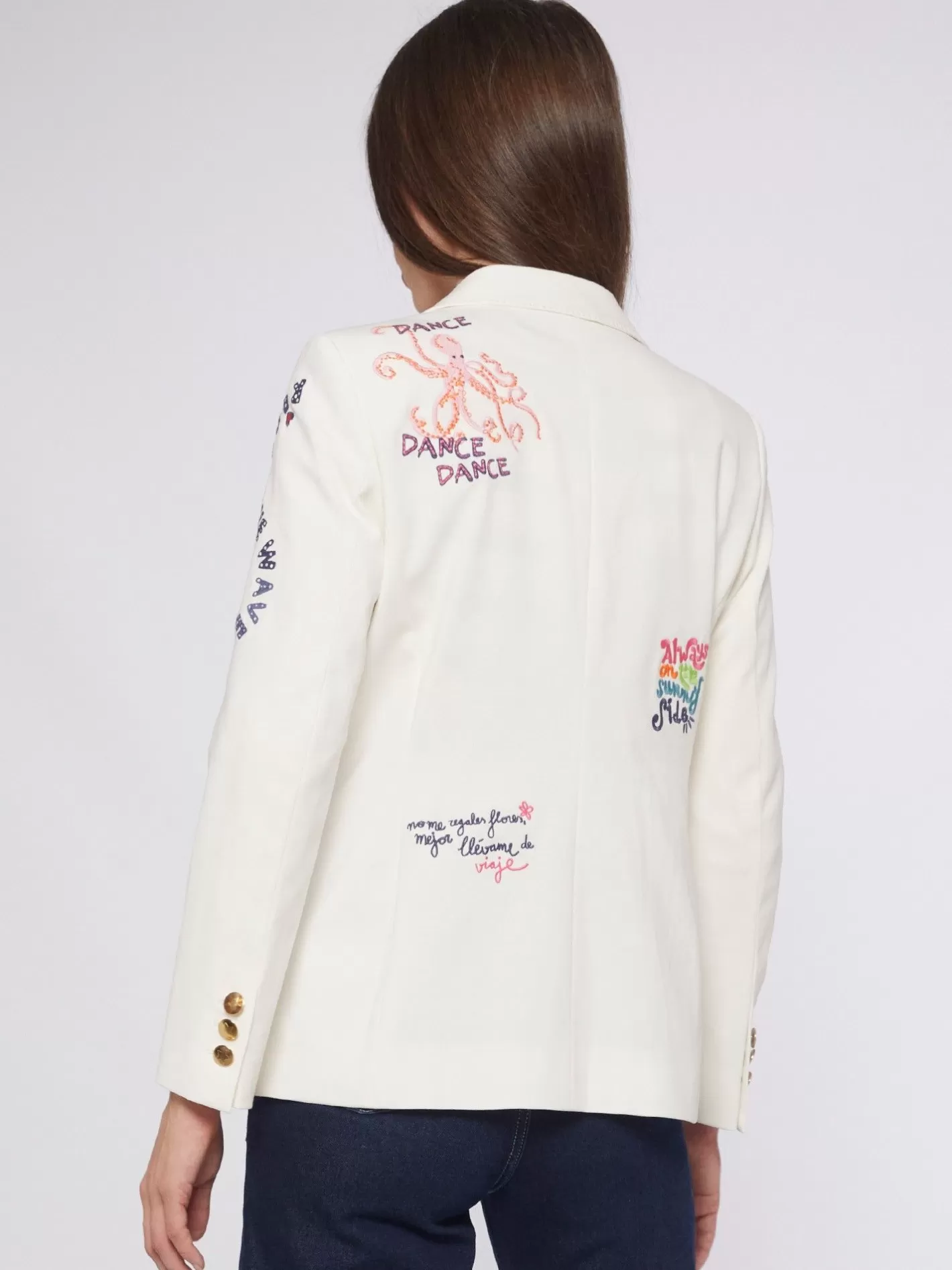 chaqueta_bordada_punto_blanco_perfect_fit_2.webp Chaquetas | Vilagallo Chaqueta Bordada Punto Blanco Perfect Fit