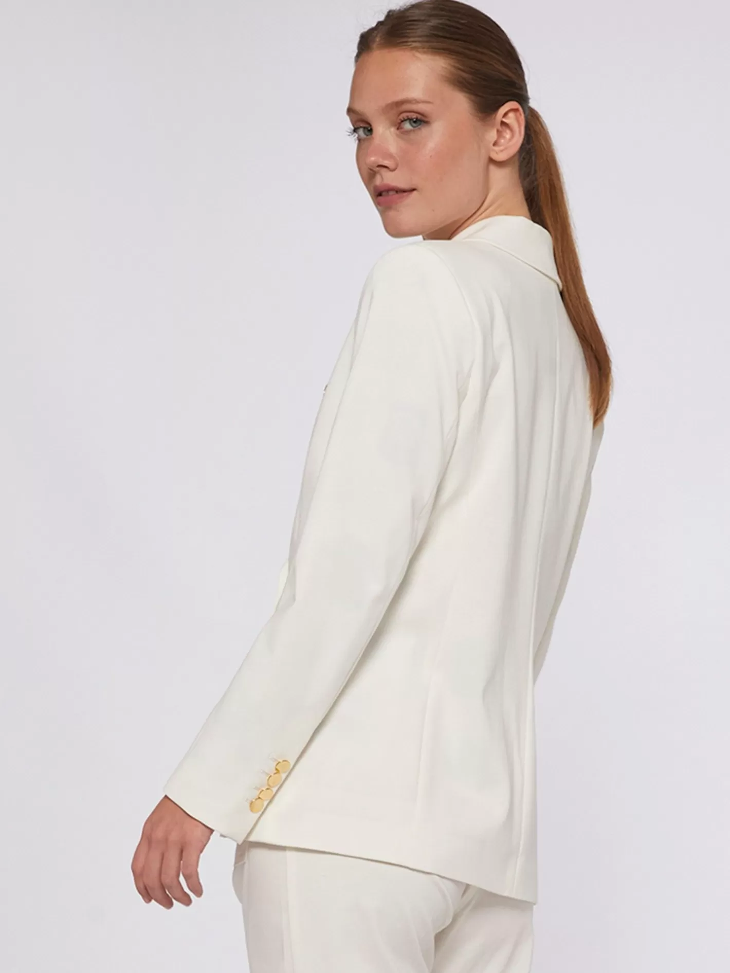 chaqueta_cruzada_punto_blanco_2.webp Chaquetas | Vilagallo Chaqueta Cruzada Punto Blanco