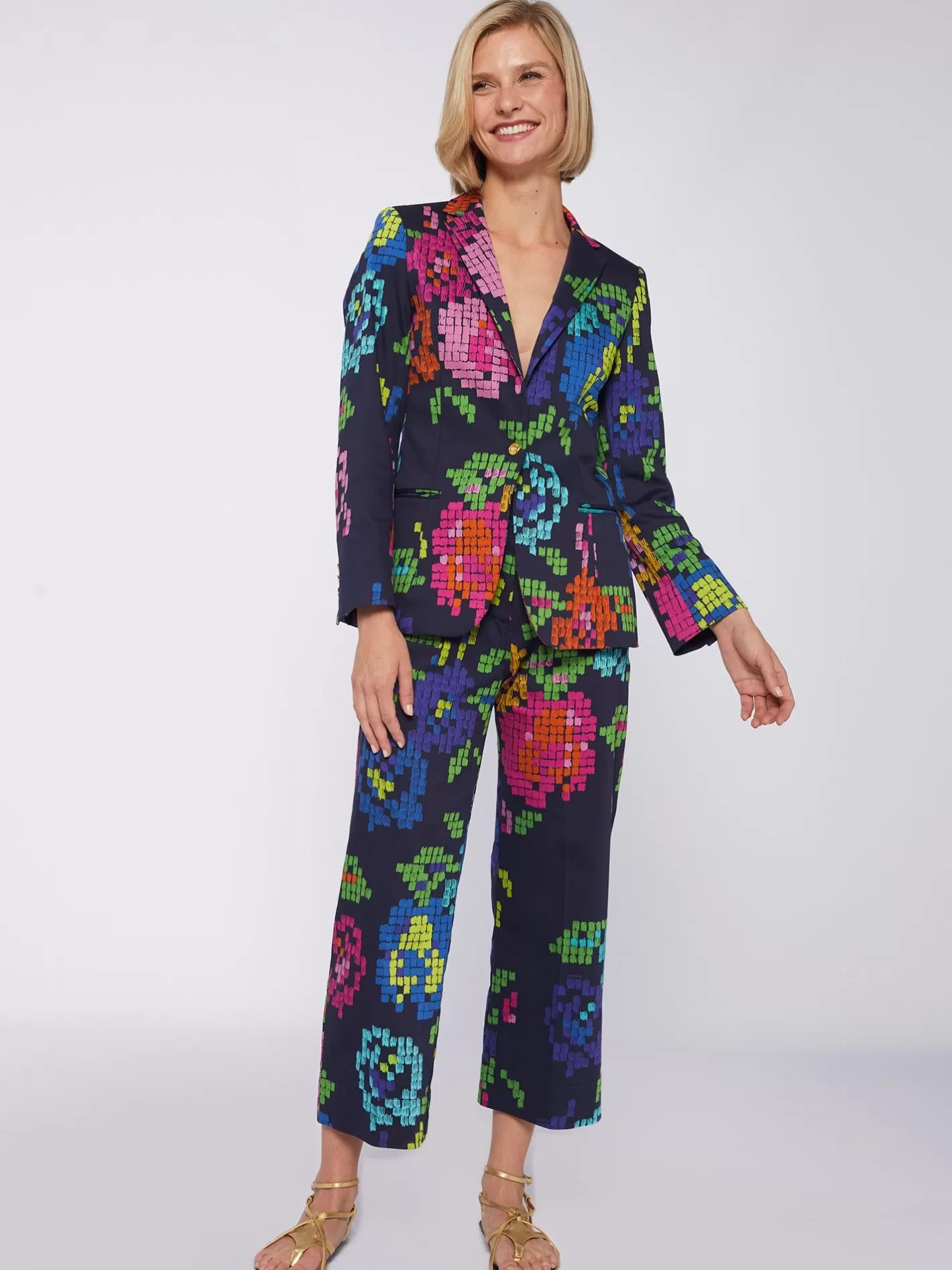 chaqueta_estampado_punto_de_cruz_2.webp Chaquetas | Vilagallo Chaqueta Estampado Punto De Cruz