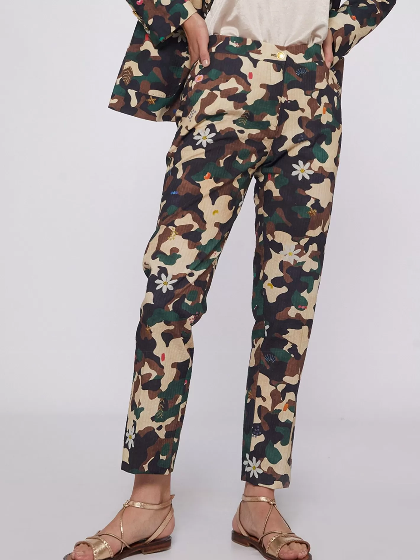 Pantalones | Vilagallo Pantalon Tiffany Camouflage Embroidery Print