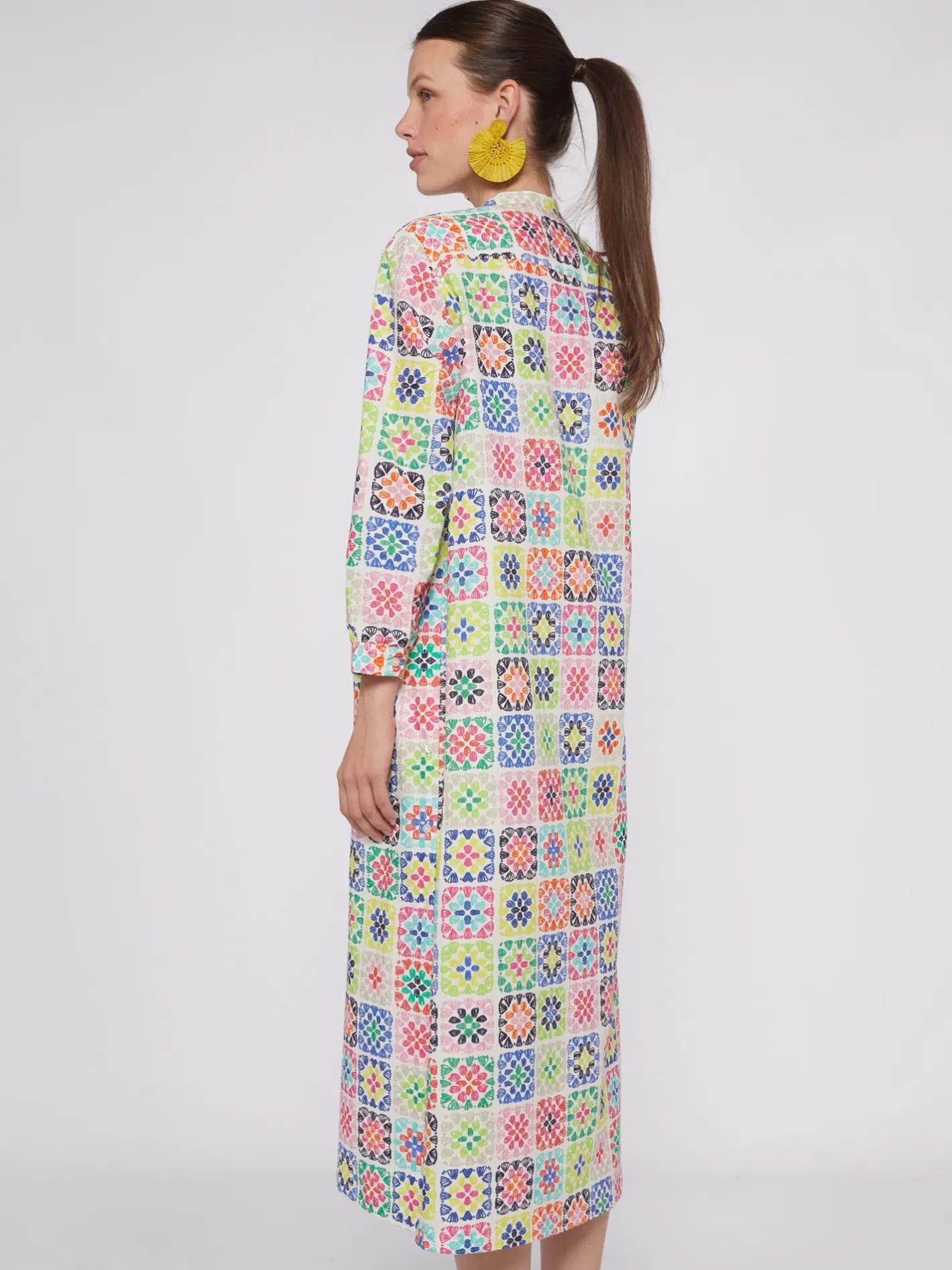 vestido_seersucker_estampado_crochet_2.webp Vestidos | Vilagallo Vestido Seersucker Estampado Crochet